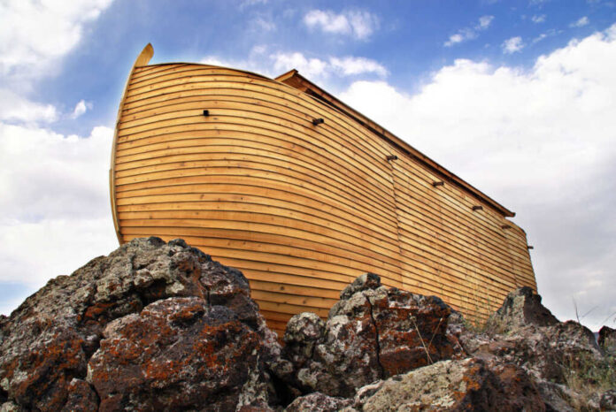 Noah's,Ark,On,Ararat,Mountain