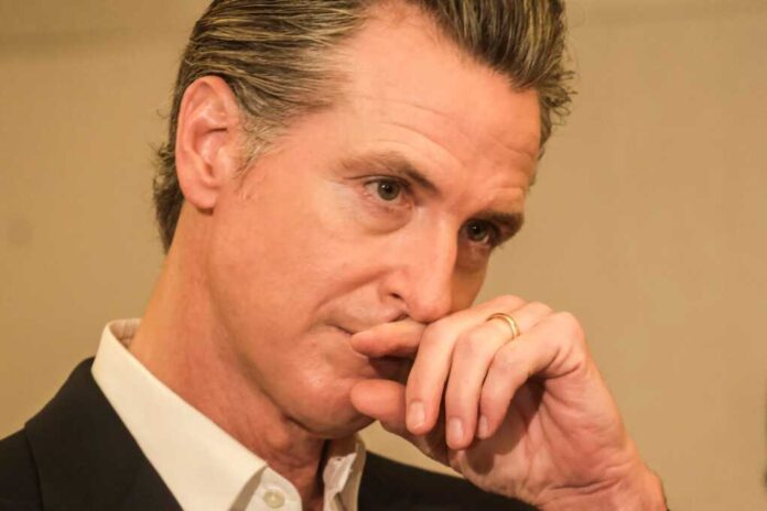Gov.,Gavin,Newsom,Signs,The,Fast,Food,Bill,Ab1228,In