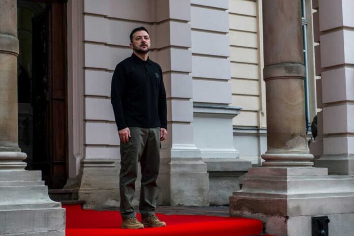 Ukrainian,President,Volodymyr,Zelenskiy,Waits,Polish,Prime,Minister,Donald,Tusk