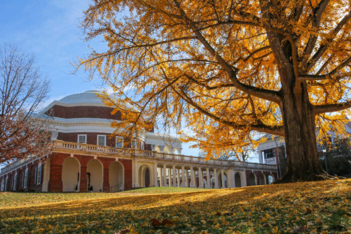 Fall,At,The,University,Of,Virginia,,Charlottesville