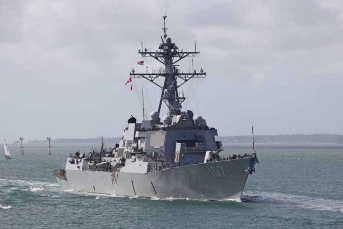Portsmouth,,Uk,,11th,Jun,2022:,The,Us,Navy,Arleigh-burke A naval destroyer sailing in the ocean