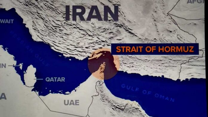 shutterstock_2764828943.jpg Map highlighting the Strait of Hormuz near Iran