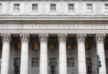 United States courthouse facade with Corinthian columns