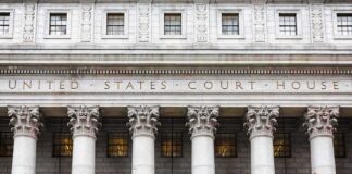 United States courthouse facade with Corinthian columns