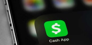 Cash App icon on smartphone screen